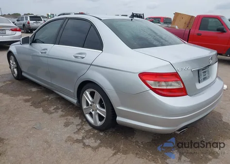 2010 Mercedes-Benz C 300 Luxury/Sport from USA, damaged, VIN WDDGF5EB3AF493164